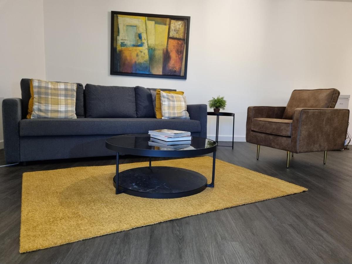 Spacious London Apartment 5 Min Walk To Leytonstone Underground Station And 5 Stops To Zone 1 Exterior photo